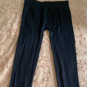 seamless navy leggings